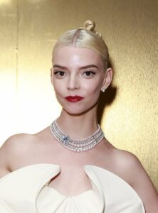 Tantalizing Tiffany Diamonds and Pearls—and a Blue Spinel!—in Tokyo