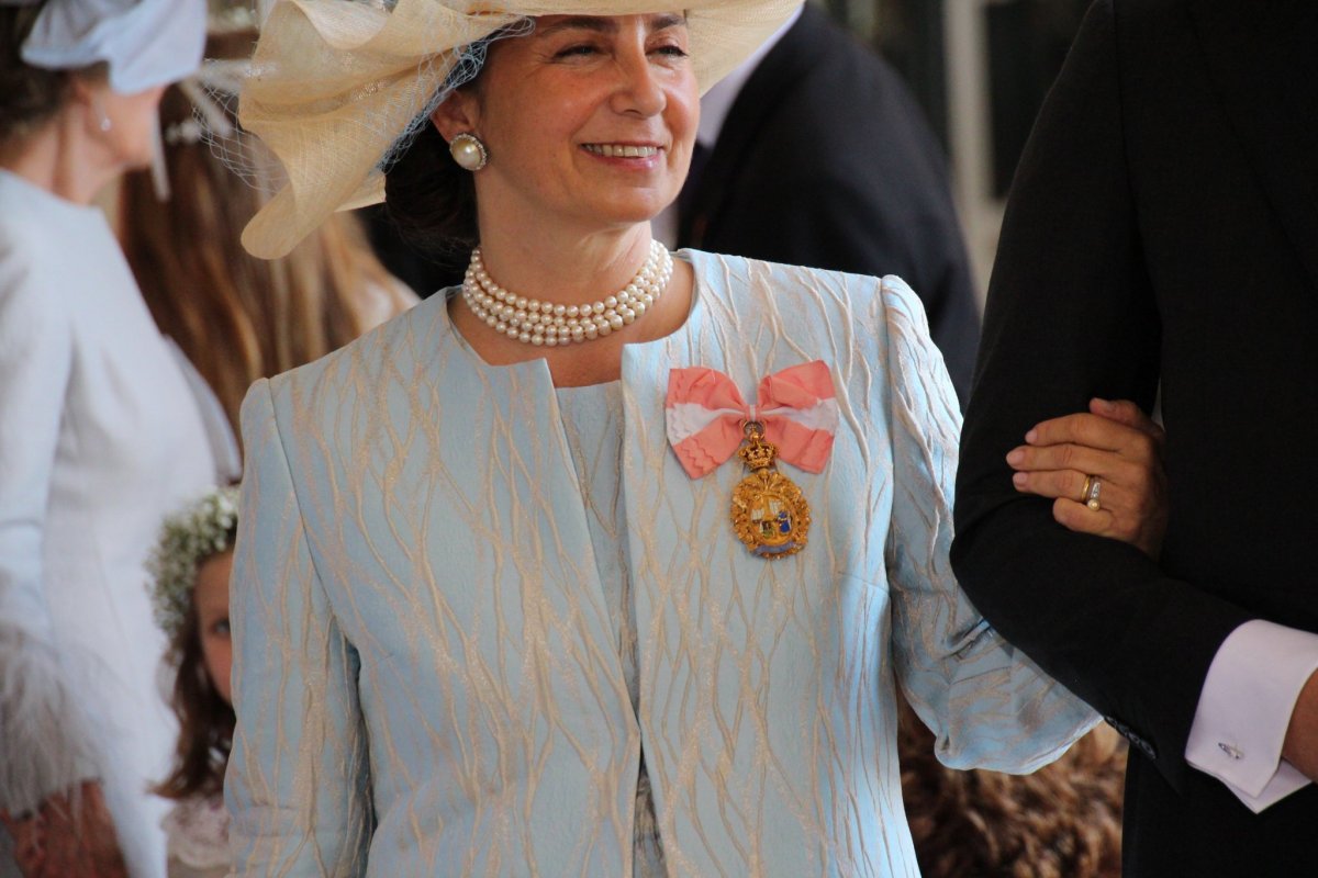 The Duchess of Braganza attends the wedding of Infanta Maria Francisca de Braganza and Duarte de Sousa Araújo Martins in Marfa, Portugal on October 7, 2023 (Photograph © NettyRoyal. Do not reproduce.)
