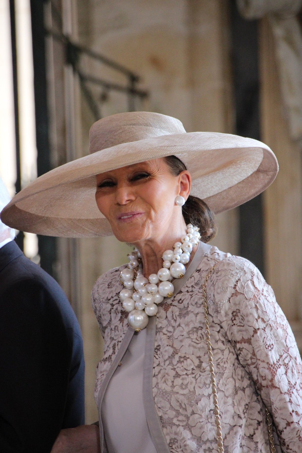 Princess Isabelle of Liechtenstein attends the wedding of Infanta Maria Francisca de Braganza and Duarte de Sousa Araújo Martins in Marfa, Portugal on October 7, 2023 (Photograph © NettyRoyal. Do not reproduce.)