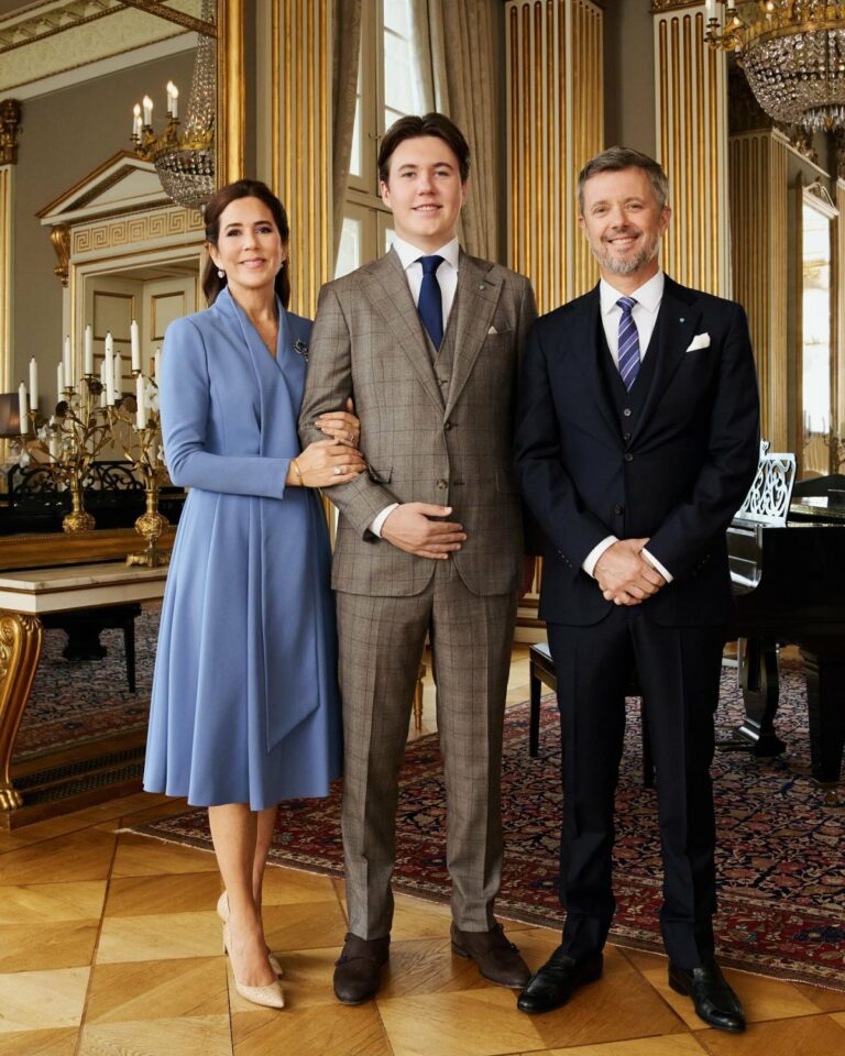 A Sweet, Sentimental Sapphire Brooch for Prince Christian’s Birthday