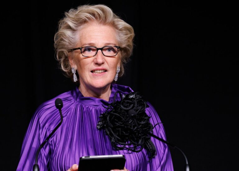 princess-astrid-s-astonishing-australian-diamonds