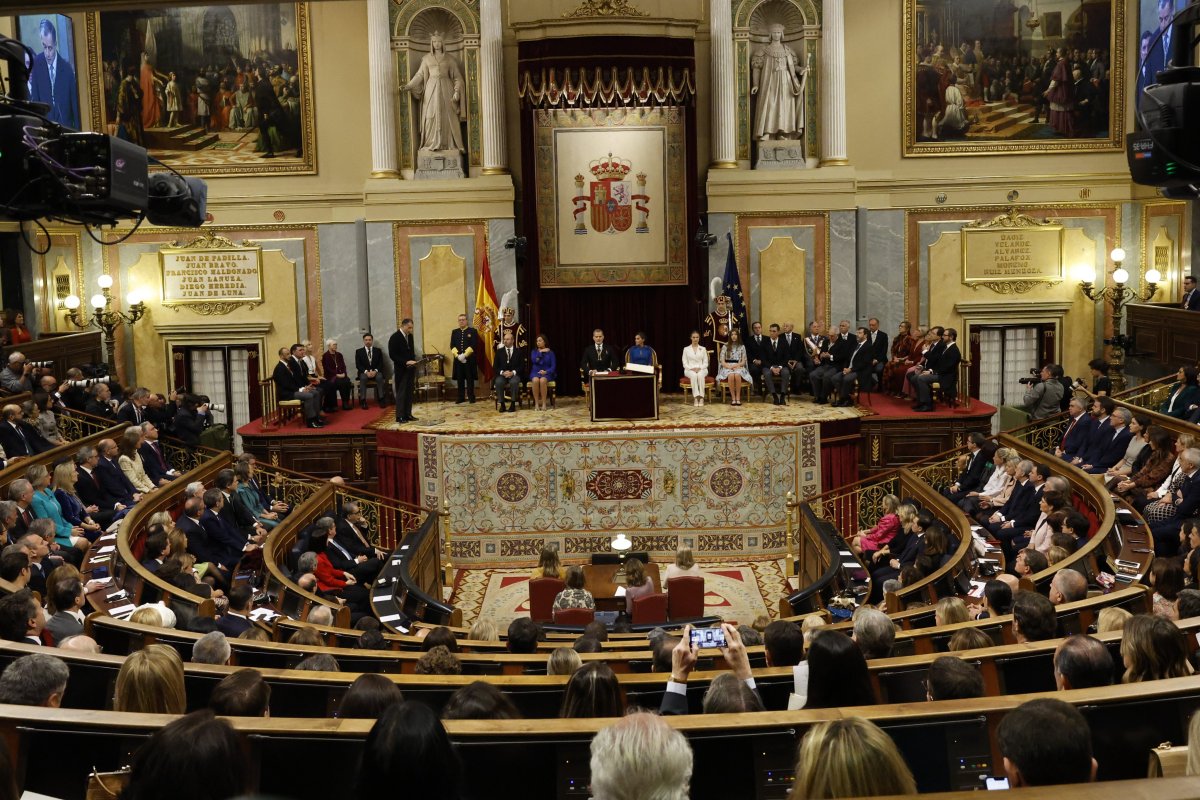 The Spanish royal family is pictured at the Cortes Generales in Madrid for a ceremony marking the Princess of Asturias's official oath of allegiance to the Spanish constitution, October 31, 2023 (Casa de S.M. el Rey)