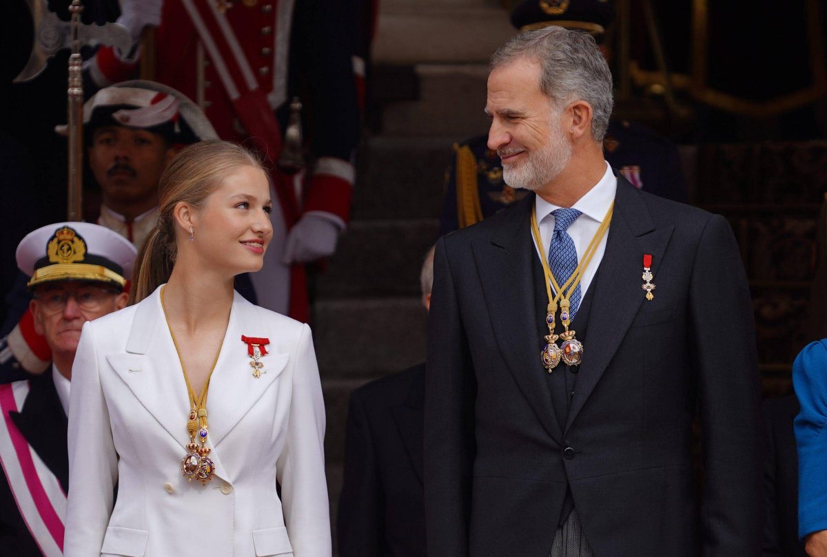 The King of Spain and the Princess of Asturias are pictured at the Cortes Generales in Madrid for a ceremony marking her official oath of allegiance to the Spanish constitution, October 31, 2023 (CORDON PRESS/Alamy)