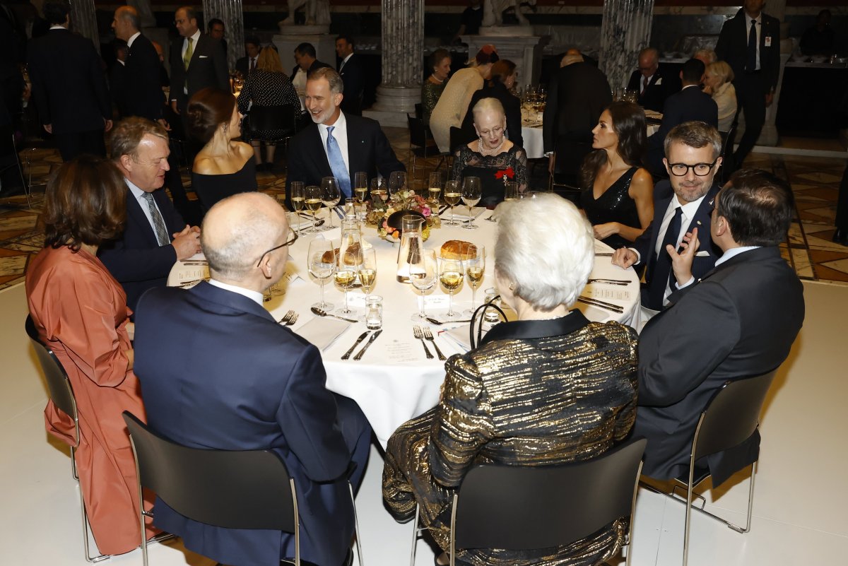The King and Queen of Spain host a return dinner at the Glyptotek in Copenhagen on November 7, 2023 (Casa de S.M. el Rey)