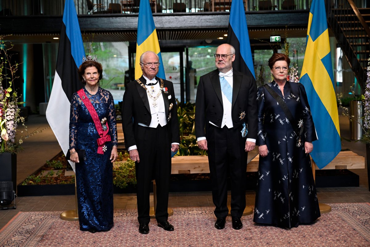 King Carl XVI Gustaf and Queen Silvia of Sweden, with President Alar Karis and his wife, Sirje Karis, attend a state dinner in Tallinn during the Estonian state visit on May 2, 2023 (Pontus Lundahl/TT News Agency/Alamy)