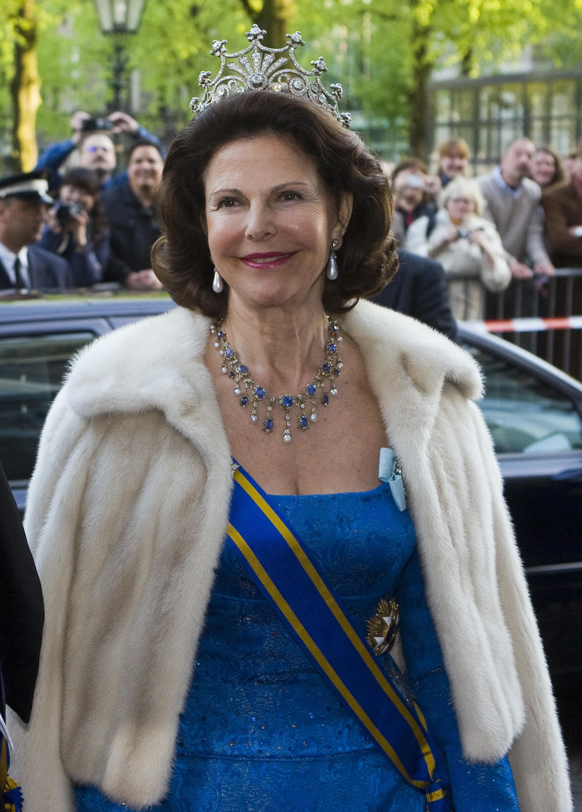 Queen Silvia of Sweden arrives for a state banquet in The Hague during the Swedish state visit to the Netherlands on April 22, 2009 (Lex Lieshout/AFP/Getty Images)