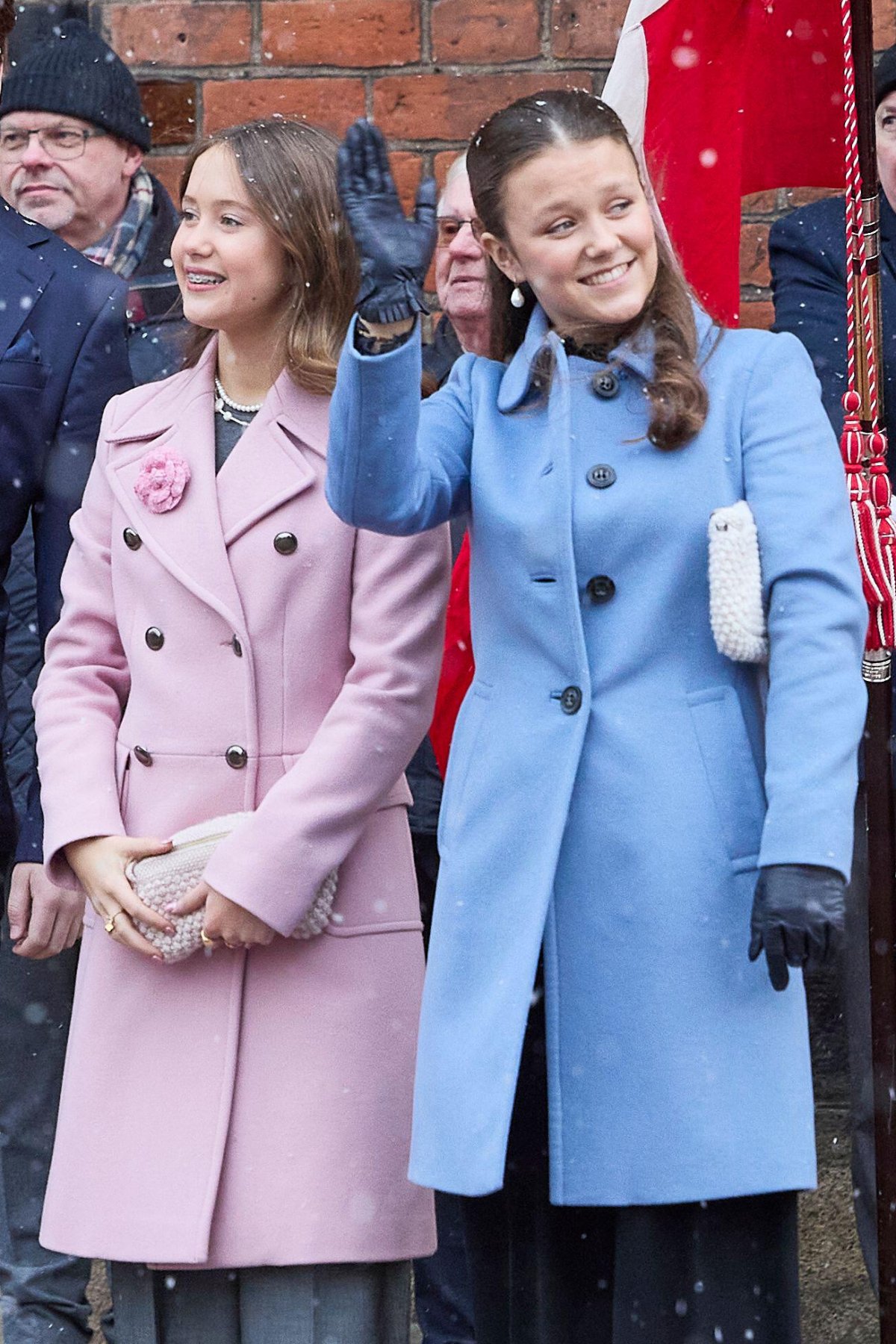 Princess Josephine and Princess Isabella of Denmark arrive for a service at Aarhus Cathedral on January 21, 2024 (Ritzau/Alamy)