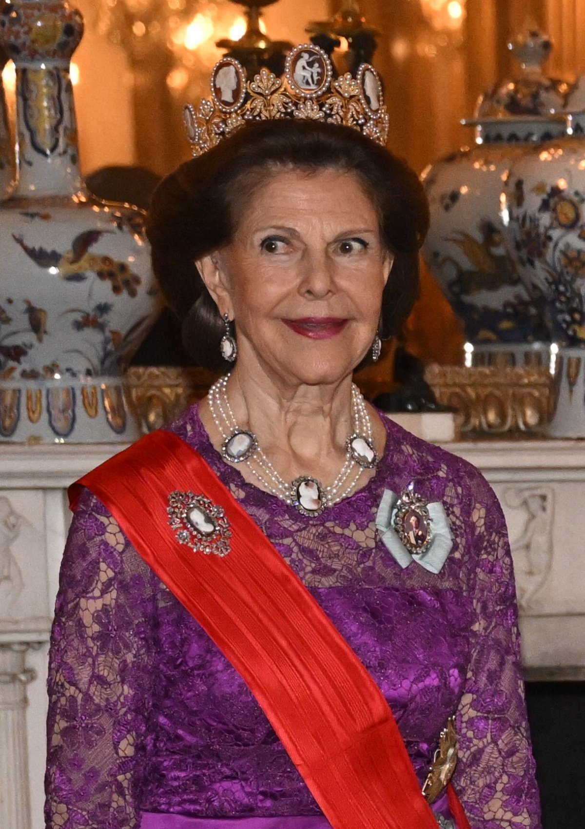 Queen Silvia of Sweden attends the French state banquet at the Royal Palace in Stockholm on January 30, 2024 (Jessica Gow/TT News Agency/Alamy)