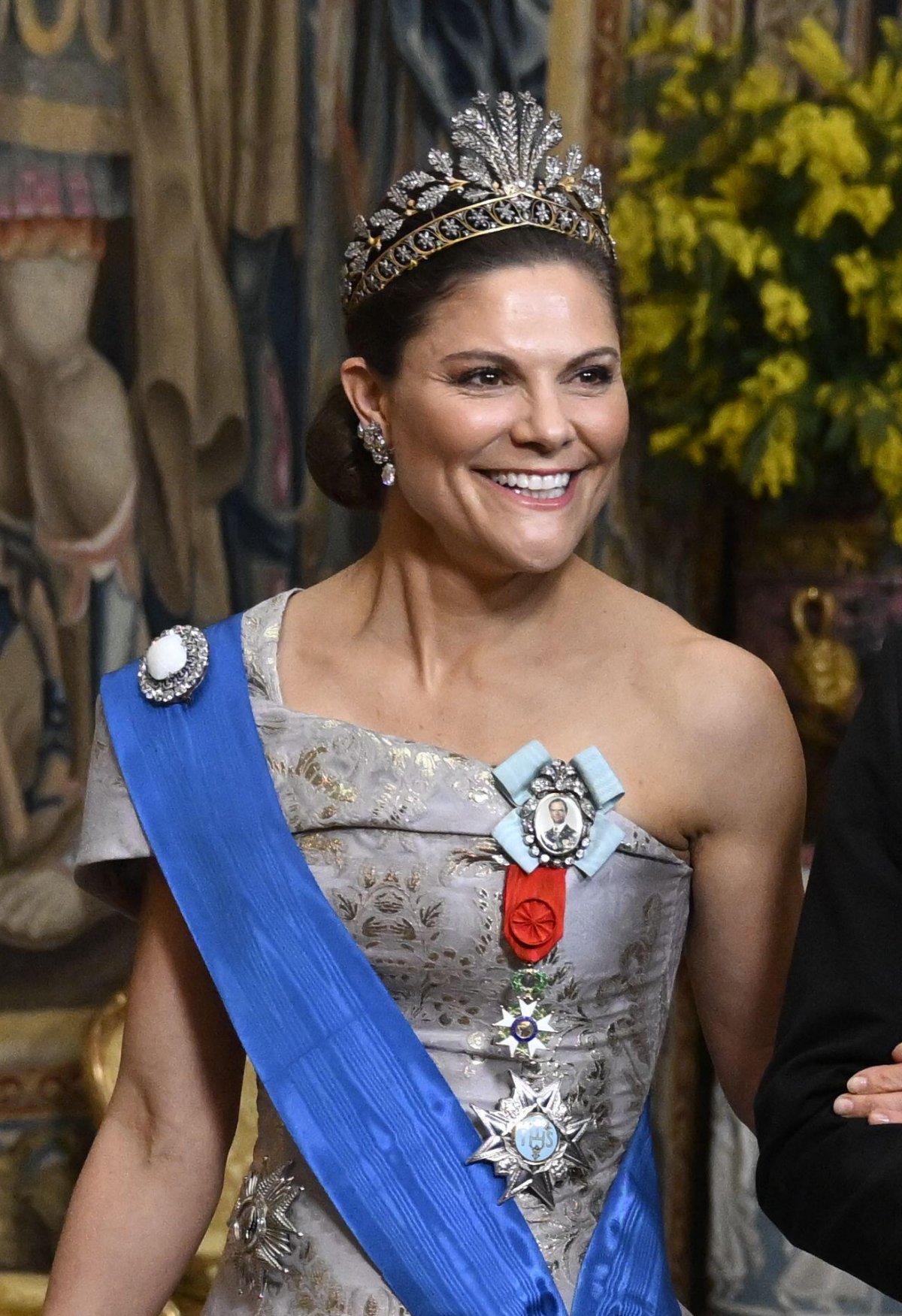 Crown Princess Victoria of Sweden arrives for a state banquet at the Royal Palace in Stockholm on January 30, 2024 (Jessica Gow/TT News Agency/Alamy)