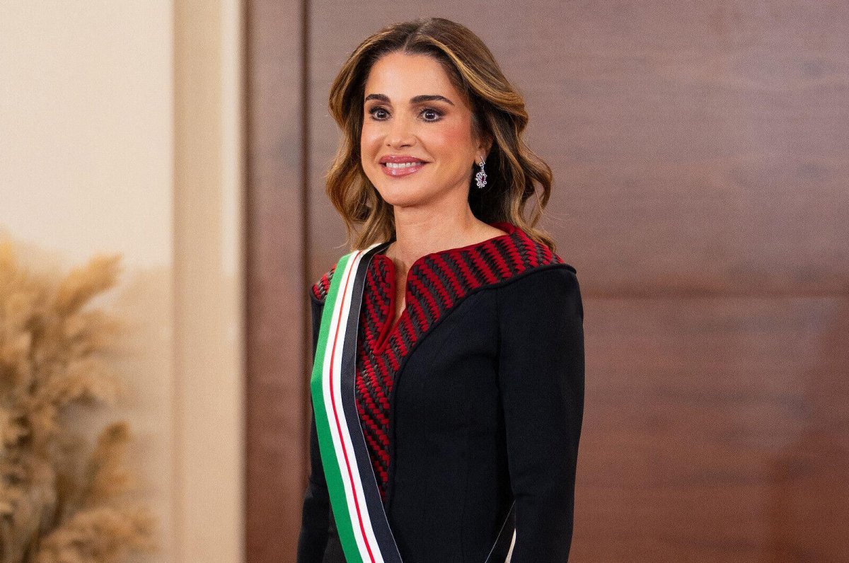 The Queen of Jordan receives the insignia of the Order of the Renaissance from her husband, King Abdullah II, on March 6, 2024 (Balkis Press/Abaca Press/Alamy)