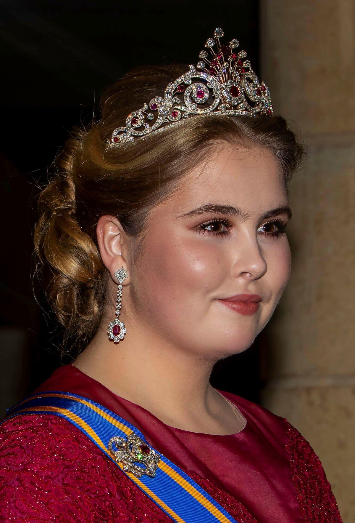 The Princess of Orange leaves her hotel in Amman on the way to a wedding reception for Crown Prince Hussein and Princess Rajwa of Jordan on June 1, 2023 (Albert Nieboer/DPA Picture Alliance/Alamy)