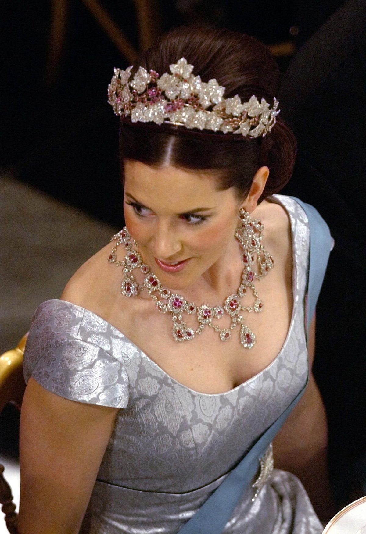 Mary Donaldson attends a government gala dinner at Christiansborg Palace in Copenhagen on May 11, 2004 (Ritzau/Alamy)