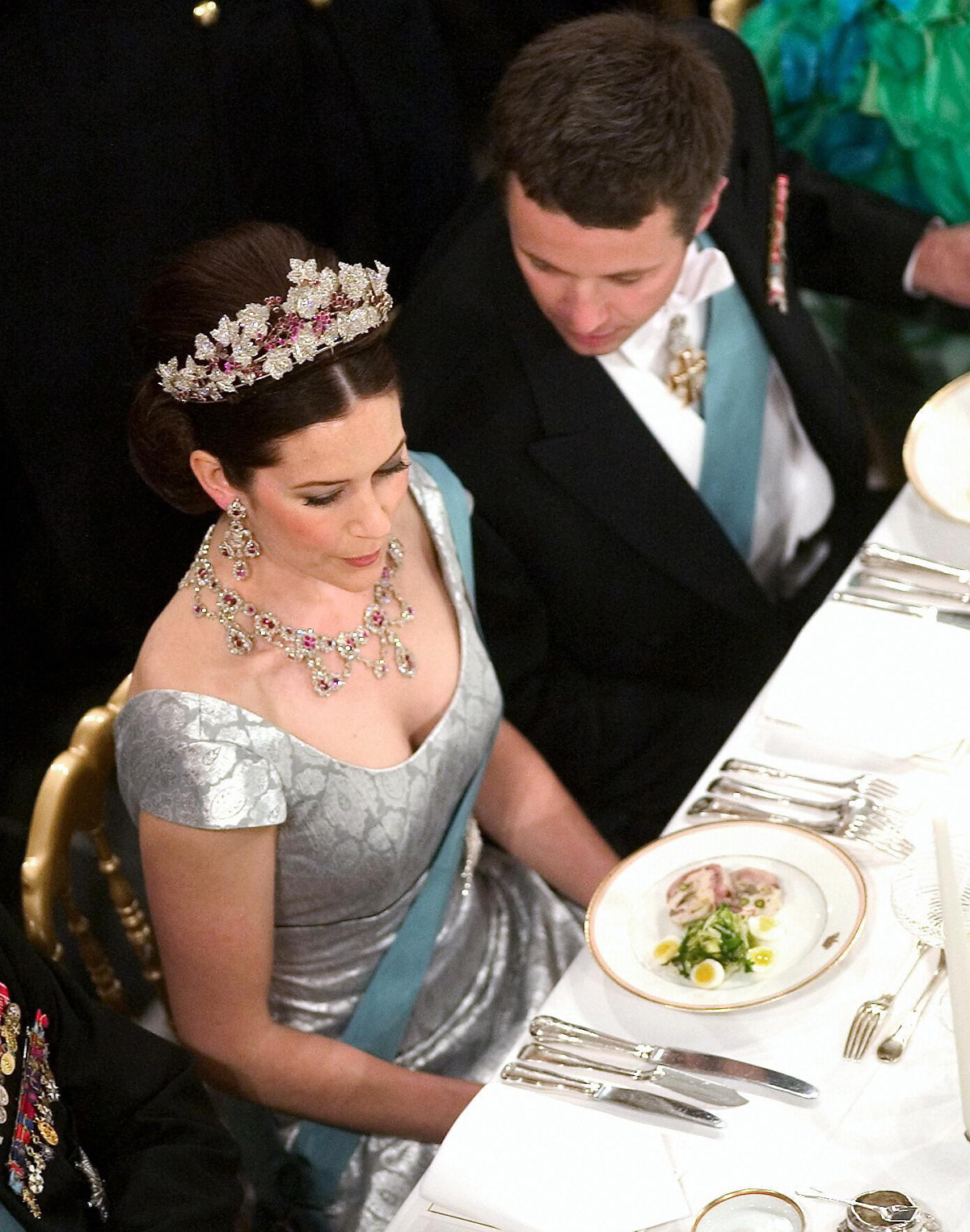Crown Prince Frederik of Denmark and Mary Donaldson attend a government gala dinner at Christiansborg Palace in Copenhagen on May 11, 2004 (KELD NAVNTOFT/SCANPIX/Getty Images)