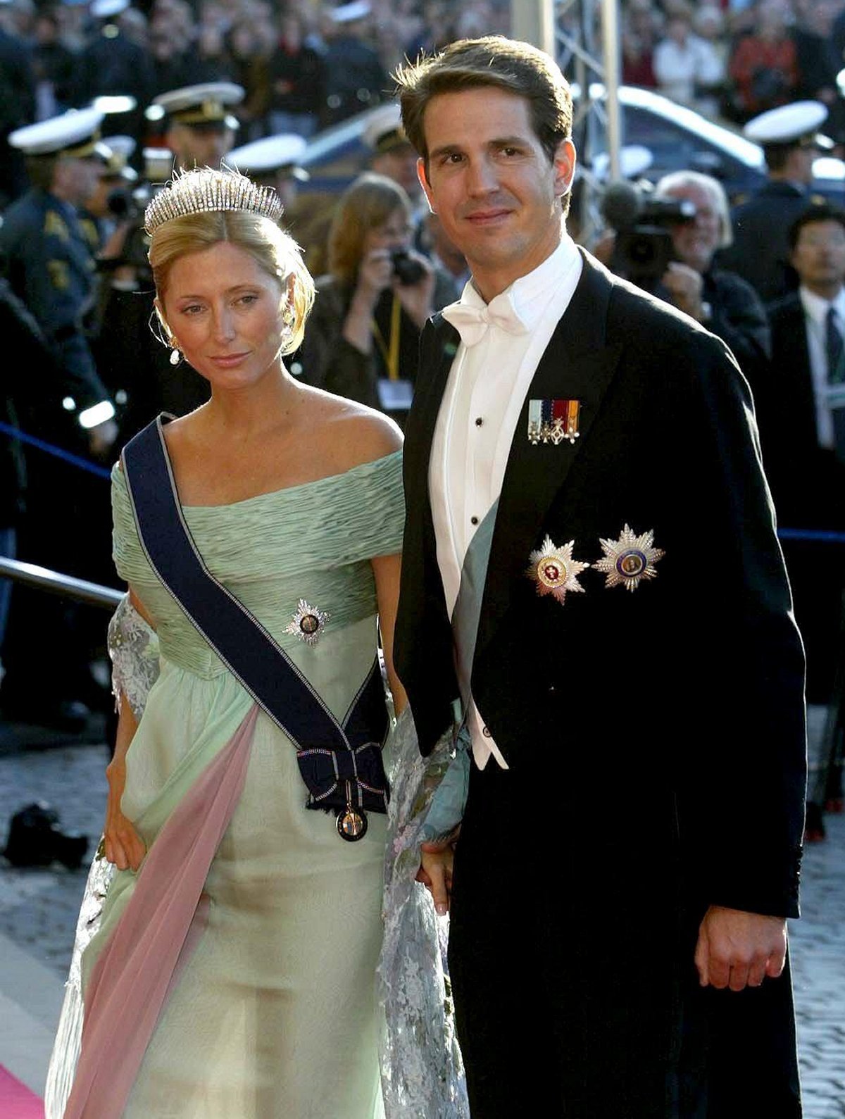Crown Prince Pavlos and Crown Princess Marie-Chantal of Greece attend a pre-wedding gala at the Royal Theatre in Copenhagen on May 13, 2004 (DPA Picture Alliance Archive/Alamy)