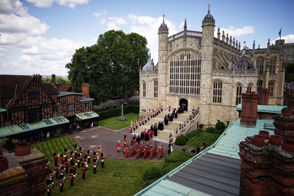 An overhead view of the procession ahead of the annual Order of the Garter Service at St. George's Chapel, Windsor on June 17, 2024 (Aaron Chown/PA Images/Alamy)