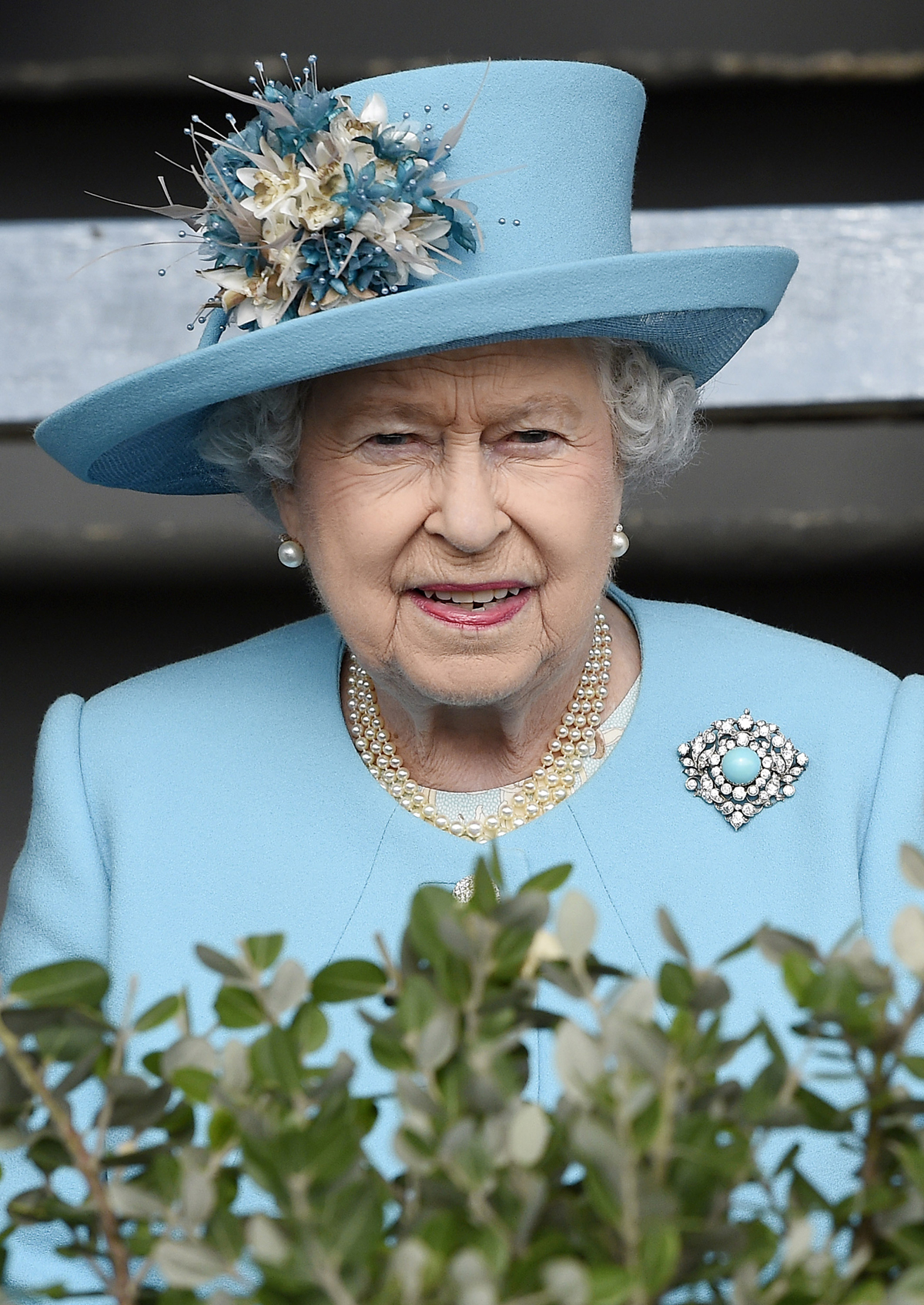 Queen Elizabeth II visits Marsa racecourse near Valletta during a visit to Malta on November 28, 2015 (Facundo Arrizabalaga - Pool/Getty Images)