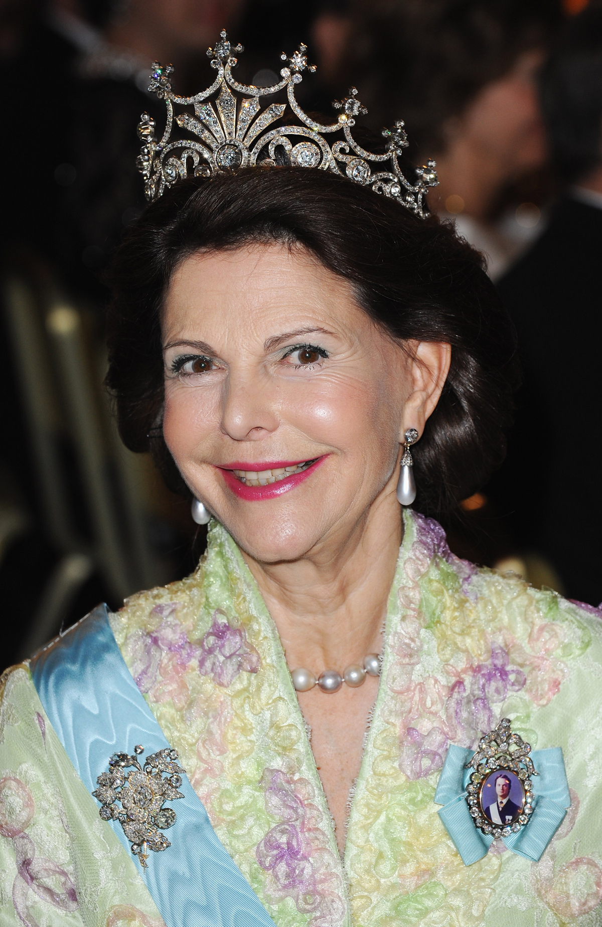 Queen Silvia of Sweden attends the Nobel Prize Banquet in Stockholm on December 10, 2009 (Pascal Le Segretain/Getty Images)