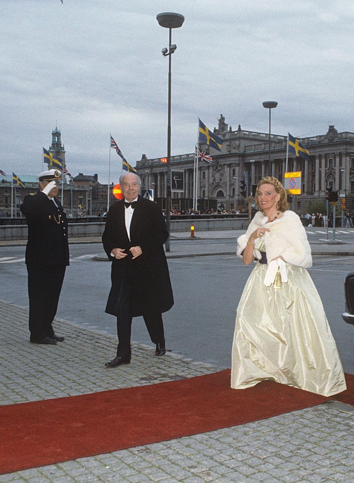 Sigvard and Marianne Bernadotte attend a gala at the Royal Palace in Stockholm, May 1983 (Classic Picture Library/Alamy)