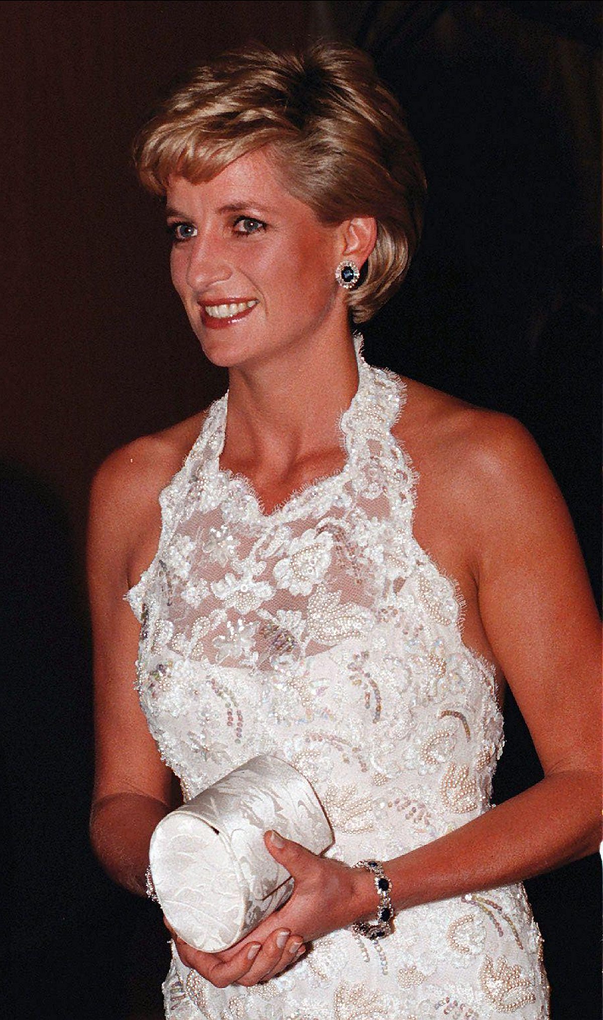 Diana, Princess of Wales arrives for a charity gala supporting breast cancer research in Washington, D.C. on September 24, 1996 (John Stillwell/PA Images/Alamy)