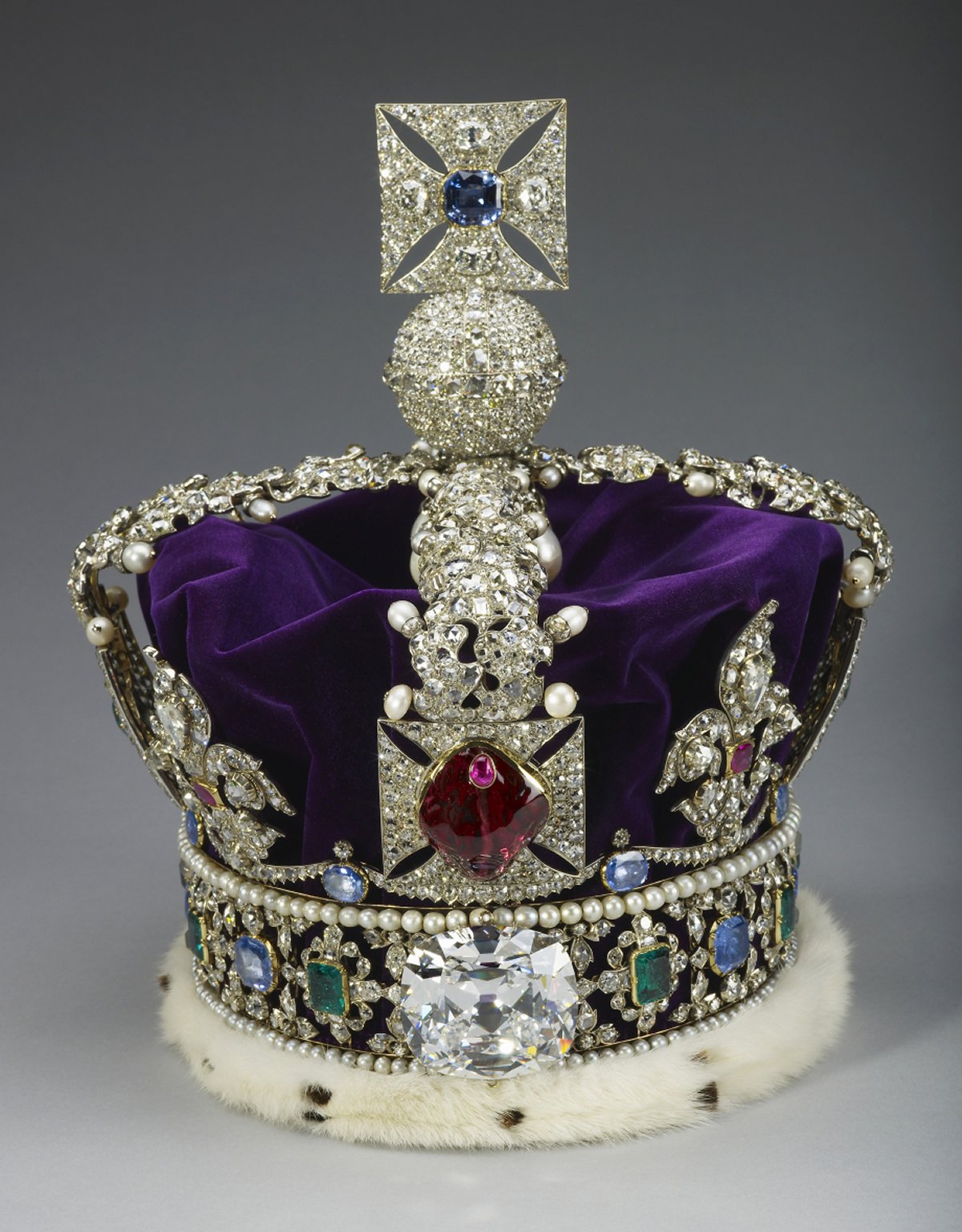 The Imperial State Crown (Buckingham Palace)