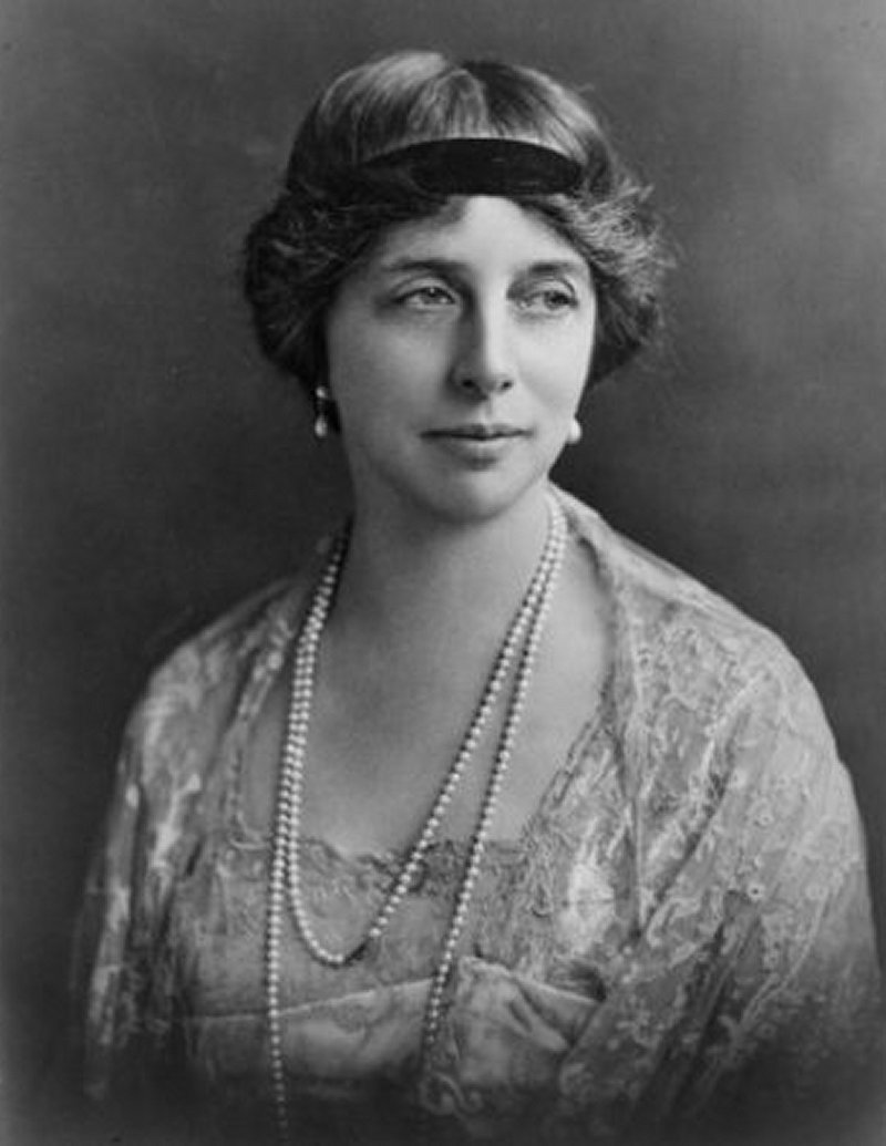 Katharine Stewart-Murray, Duchess of Atholl, ca. 1920s (Library of Congress)