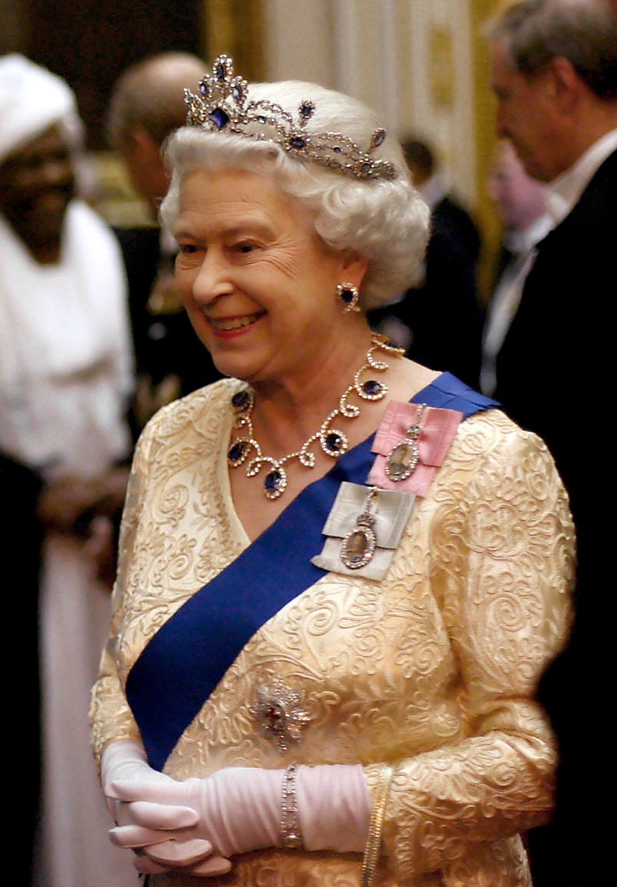 Queen Elizabeth II attends the annual Diplomatic Reception at Buckingham Palace on November 16, 2005 (Chris Young/PA Images/Alamy)