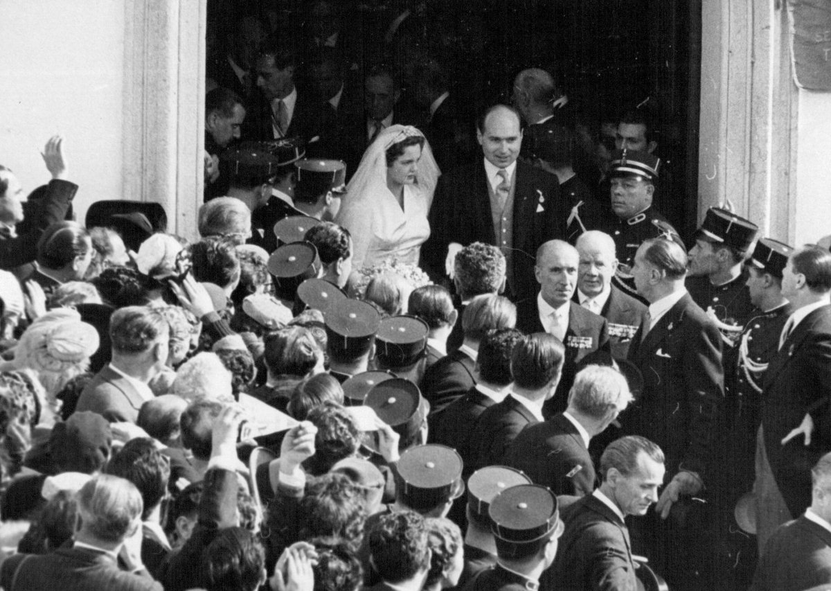 Prince Alexander of Yugoslavia and Princess Maria Pia of Savoy are pictured on their wedding day in Cascais on February 12, 1955 (SuperStock/Alamy)