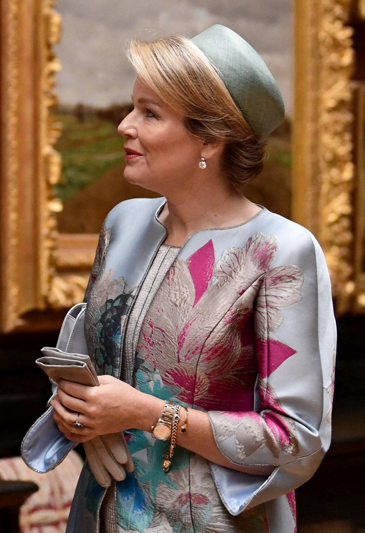 The King and Queen of the Belgians join President and Mrs. Macron on a visit to the Chateau de Chantilly on October 16, 2024 (Jeanne Accorsini/Abaca Press/Alamy)