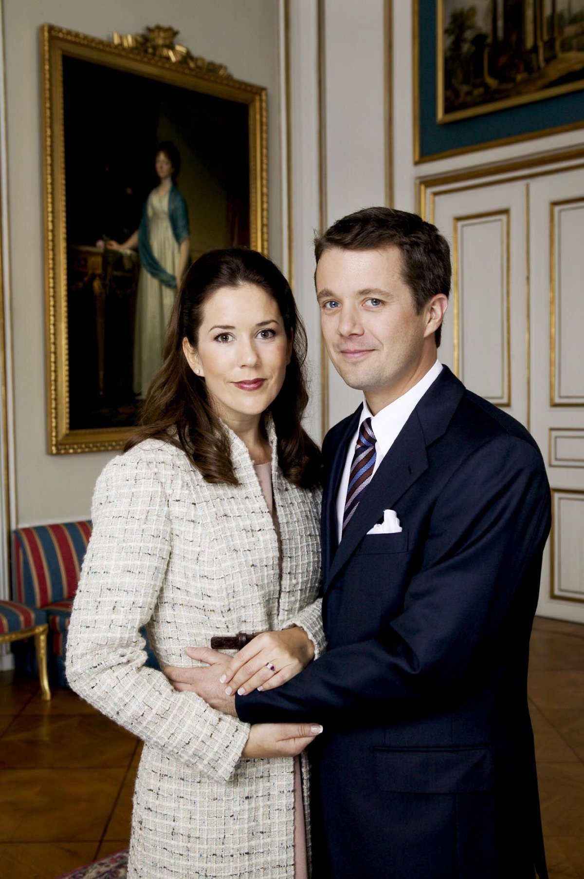 The Crown Prince of Denmark and Mary Elizabeth Donaldson announce their engagement, October 2003 (Ritzau/Alamy)