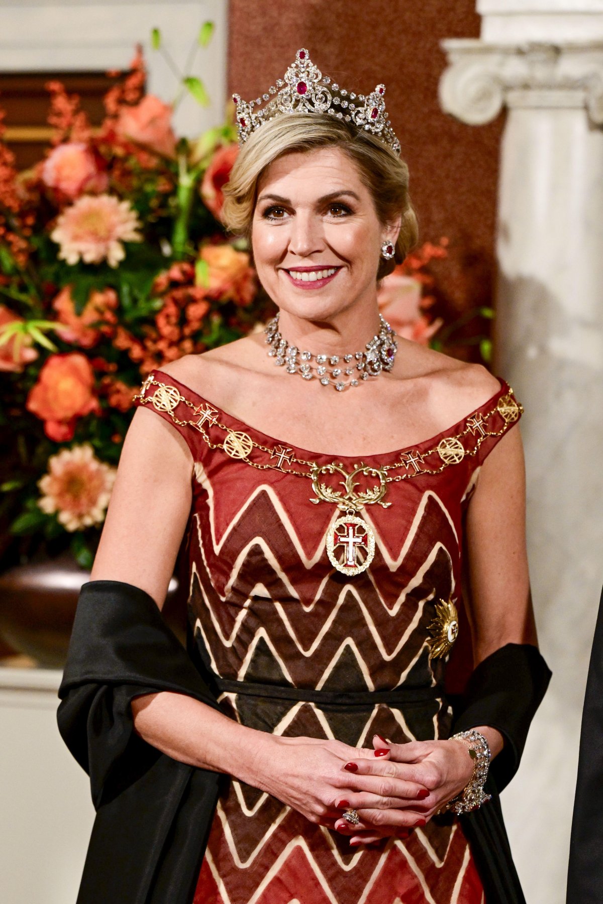 The King and Queen of the Netherlands, with the Princess of Orange, host a state banquet in honor of the President of Portugal in Amsterdam on December 10, 2024 (Patrick van Emst/NLBeeld/Alamy)