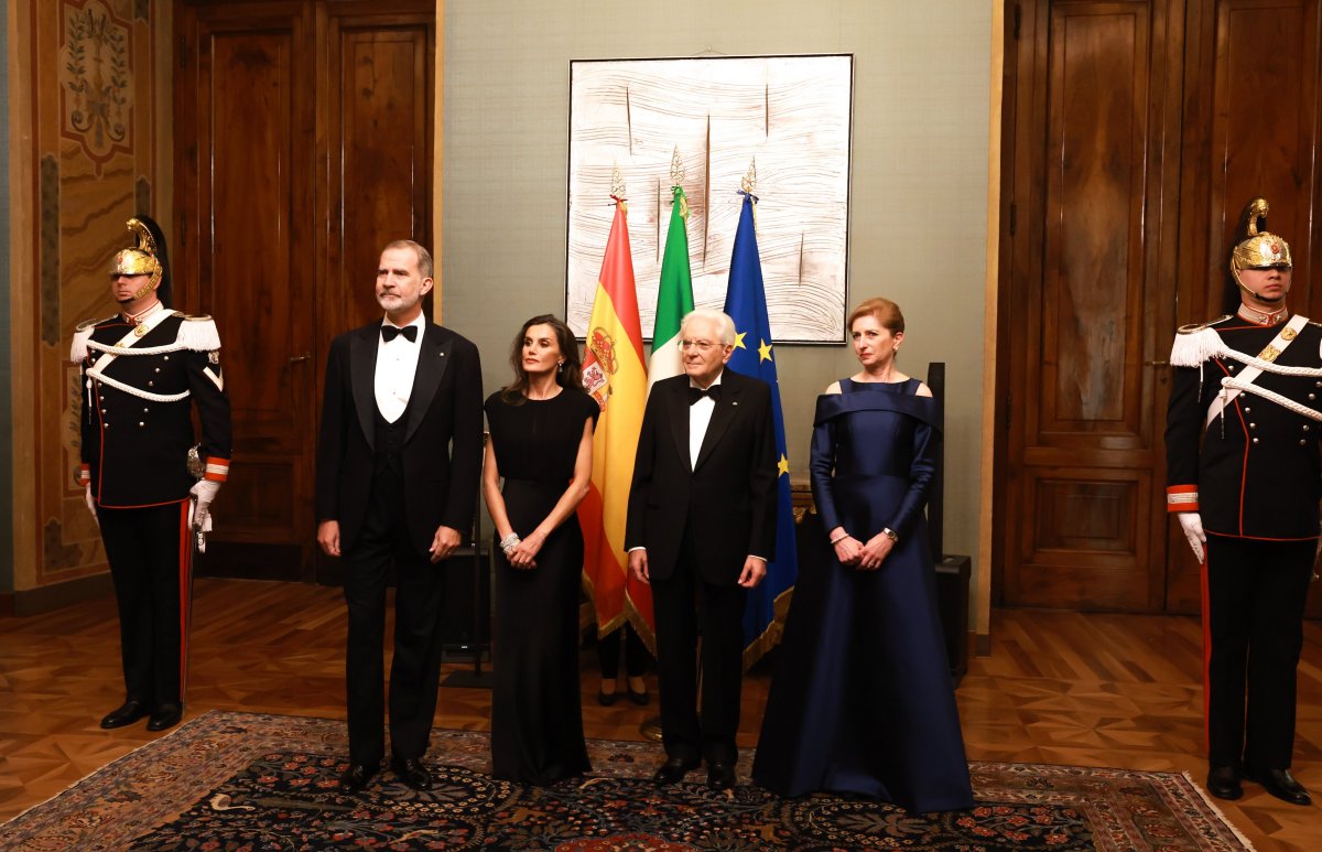 The King and Queen of Spain attend a gala dinner hosted by President Sergio Mattarella and his daughter, Laura, at the Quirinal Palace in Rome on December 11, 2024 (Casa de S.M. el Rey)