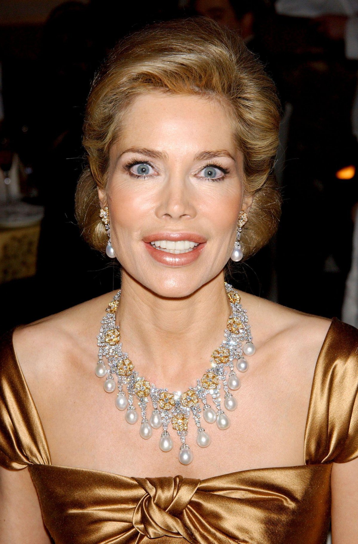 Begum Inaara Aga Khan attends a charity gala dinner supporting cancer research funding at the Palace of Versailles on February 9, 2004 (Serge Arnal/Abaca Press/Alamy)