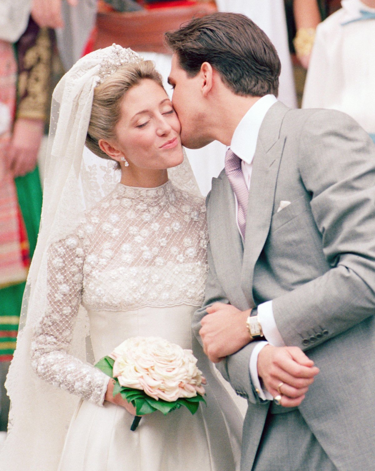 Marie-Chantal Miller and Crown Prince Pavlos on their wedding day in London, July 1995 (Martin Keene/PA Images/Alamy)