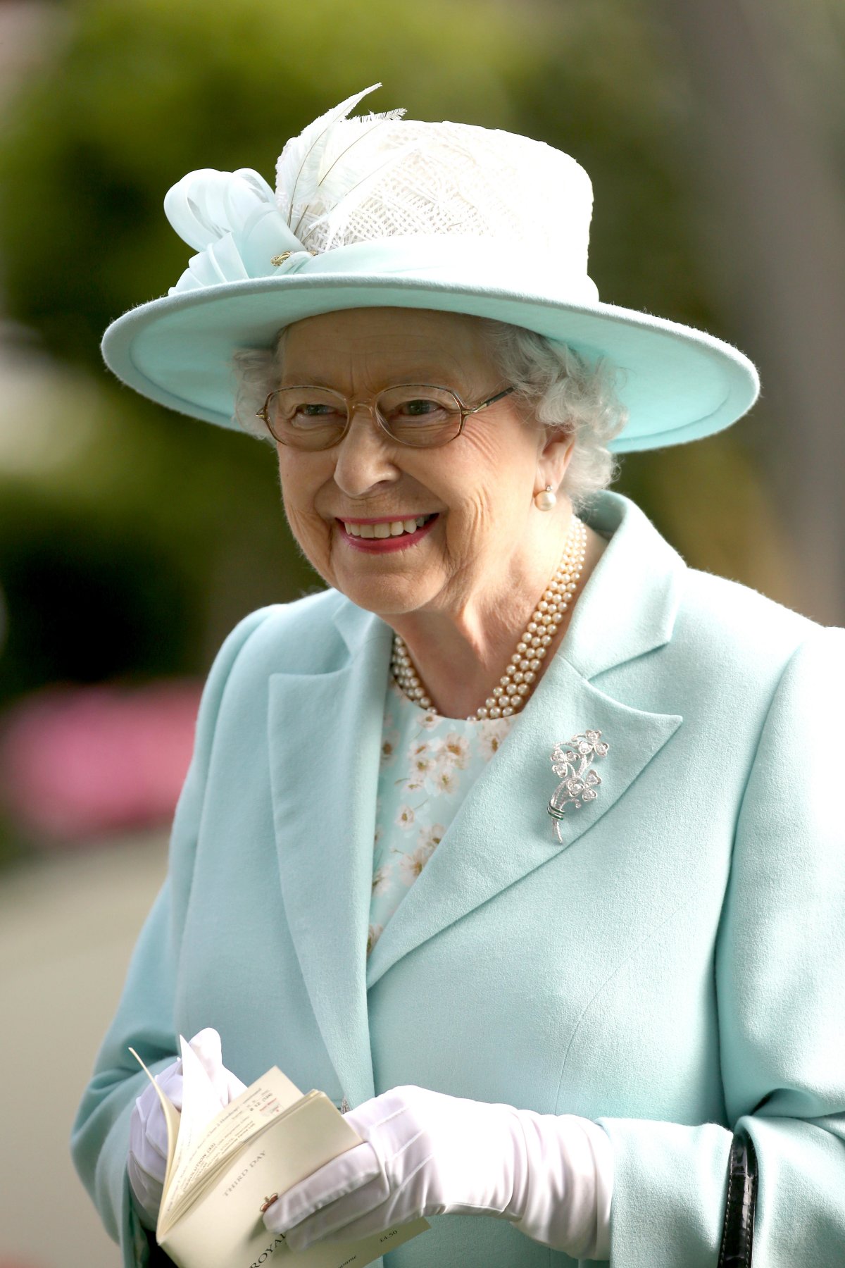 Queen Elizabeth II is pictured on Ladies' Day at Royal Ascot on June 18, 2015 (Steve Parsons/PA Images/Alamy)