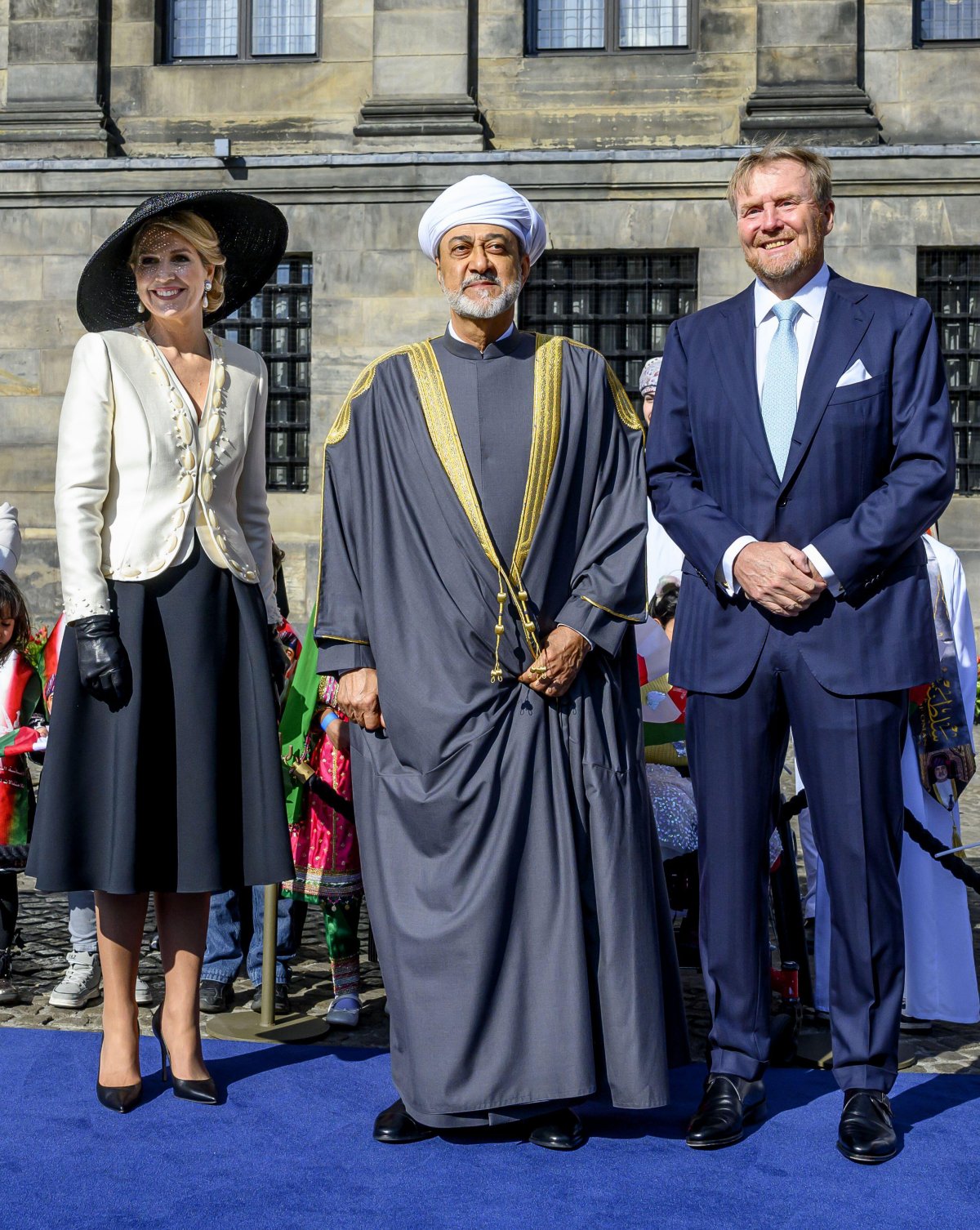 The King and Queen of the Netherlands welcome the Sultan of Oman to Amsterdam at the start of his state visit to the Netherlands on April 15, 2025 (Patrick van Emst/NLBeeld/Alamy)