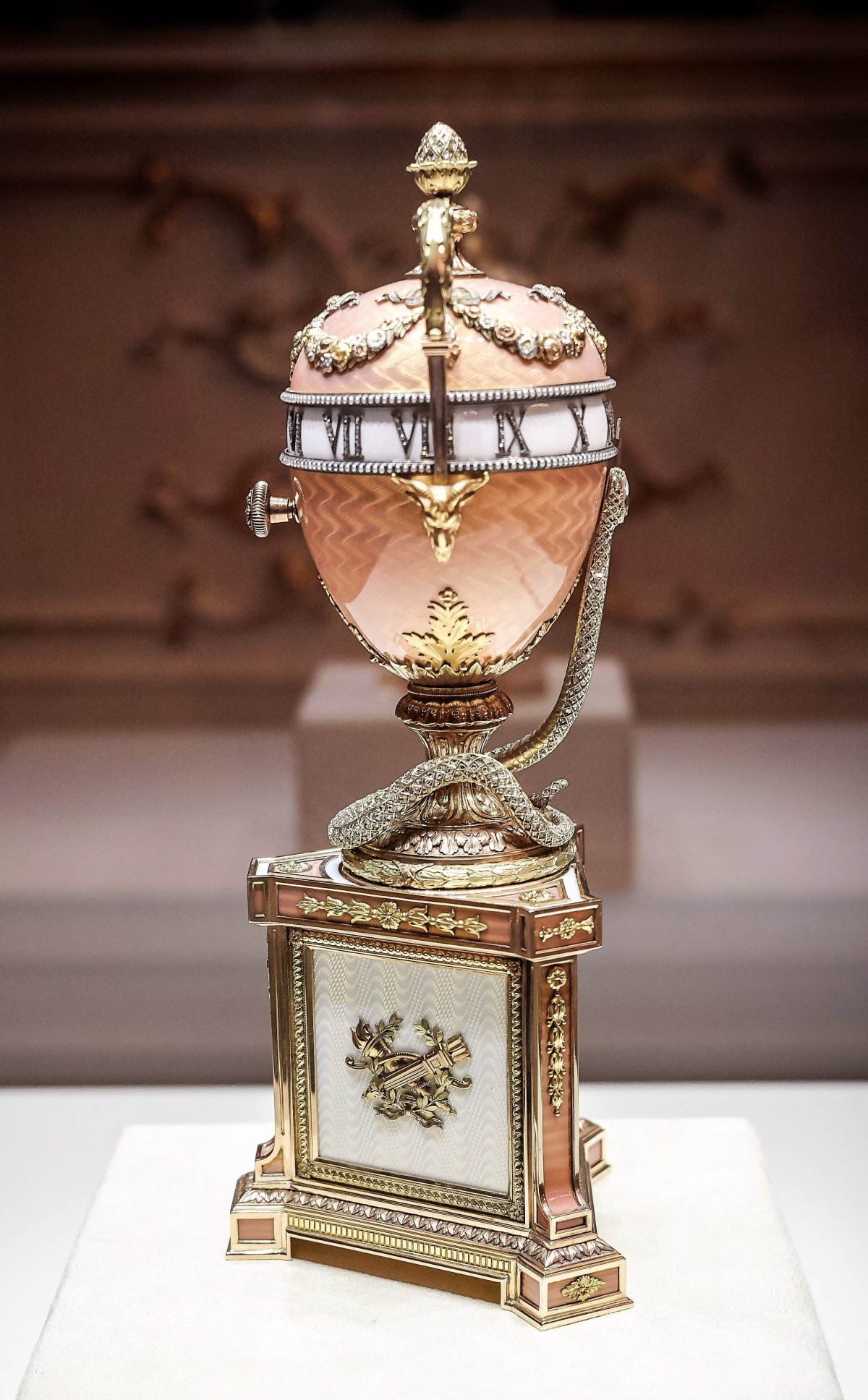 The Duchess of Marlborough Egg, displayed at the Faberge Museum in St. Petersburg, February 2015 (Wikimedia Commons)