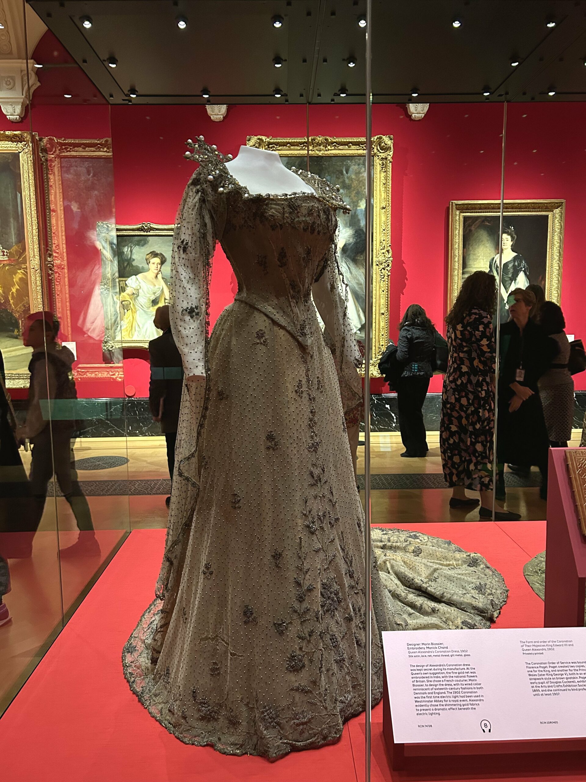 Queen Alexandra's coronation dress is displayed at the King's Gallery, Buckingham Palace, 2025 (Photo © Lauren Kiehna)