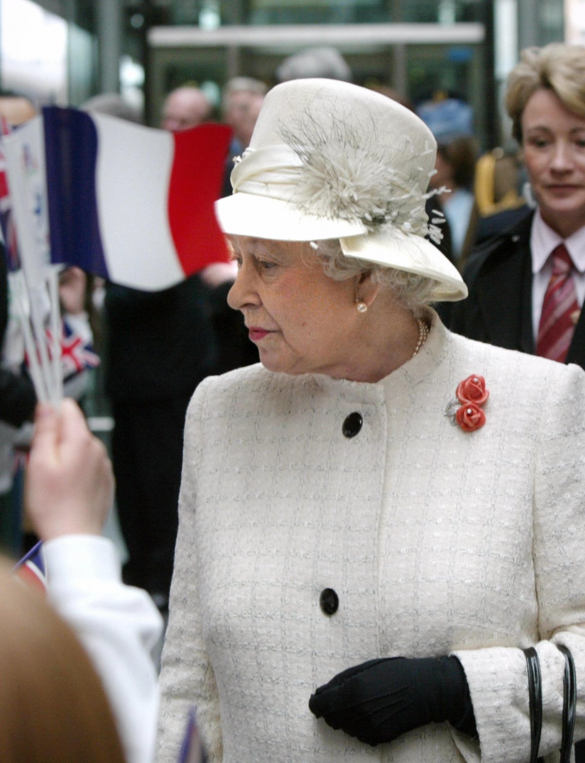 Queen Elizabeth II is pictured in Paris during a state visit to France on April 5, 2004 (THOMAS COEX/AFP via Getty Images)