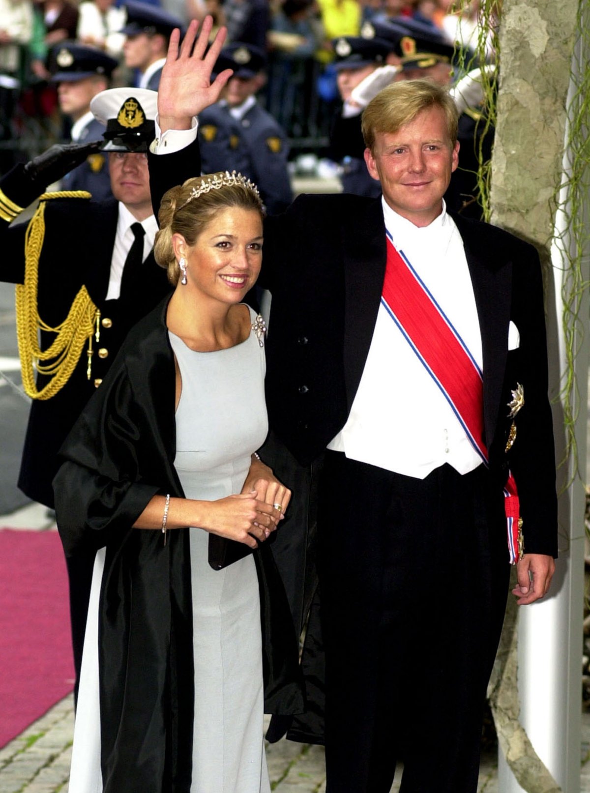 The Prince of Orange and Maxima Zorreguieta Cerruti attend the wedding of the Crown Prince and Crown Princess of Norway in Oslo, August 2001 (Anthony Harvey/Getty Images)