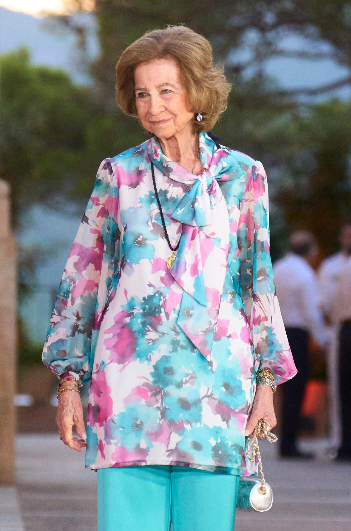 Queen Sofia of Spain greets local representatives during a reception at Marivent Palace in Palma de Mallorca on August 4, 2025 (Jack Abuin/Zuma Press/Alamy)