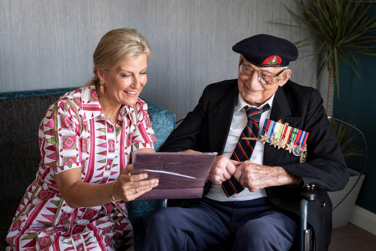 The Duchess of Edinburgh visits with 105-year-old Royal Navy veteran Jim Wren at Old Sarum Manor Care Home in Salisbury, Wiltshire, on August 12, 2025 (Aaron Chown/PA Images/Alamy)