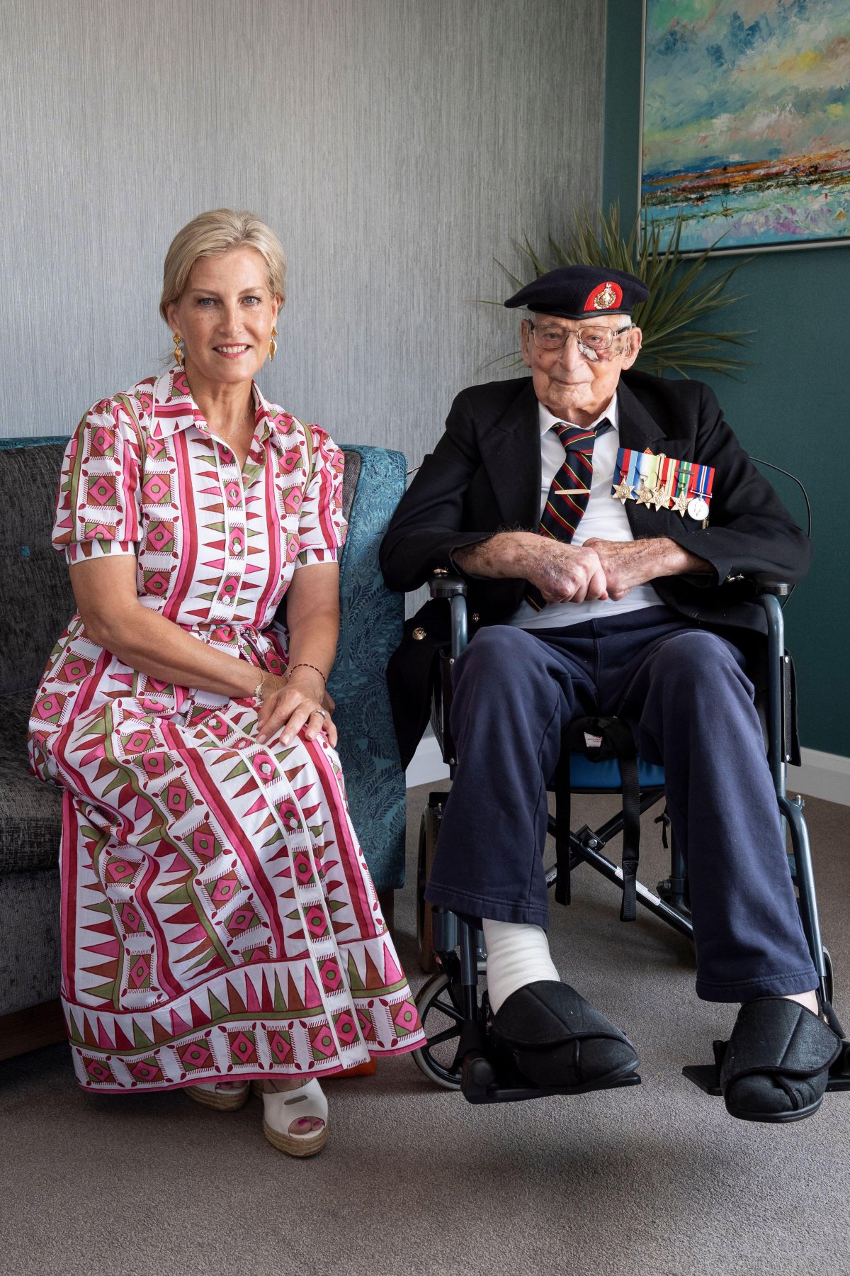 The Duchess of Edinburgh visits with 105-year-old Royal Navy veteran Jim Wren at Old Sarum Manor Care Home in Salisbury, Wiltshire, on August 12, 2025 (Aaron Chown/PA Images/Alamy)