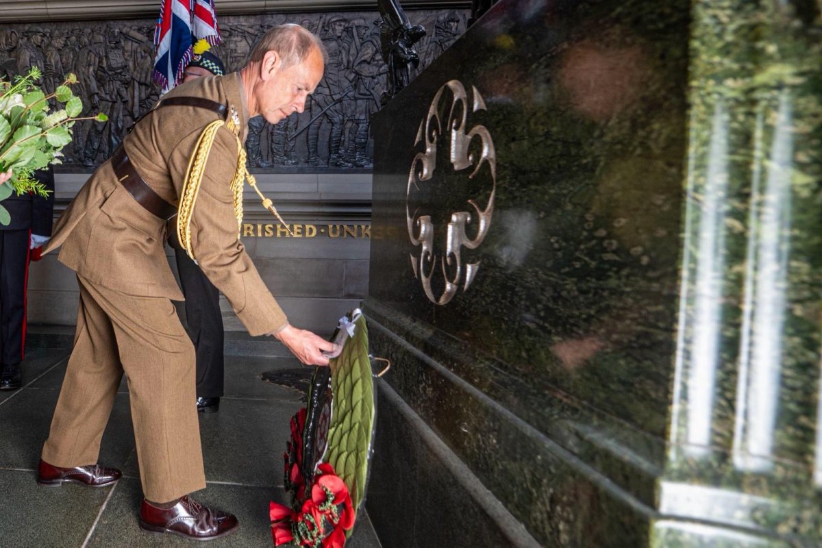 The Duke and Duchess of Edinburgh attend a service of remembrance at the Scottish National War Memorial, Edinburgh Castle on August 15, 2025 (Buckingham Palace)
