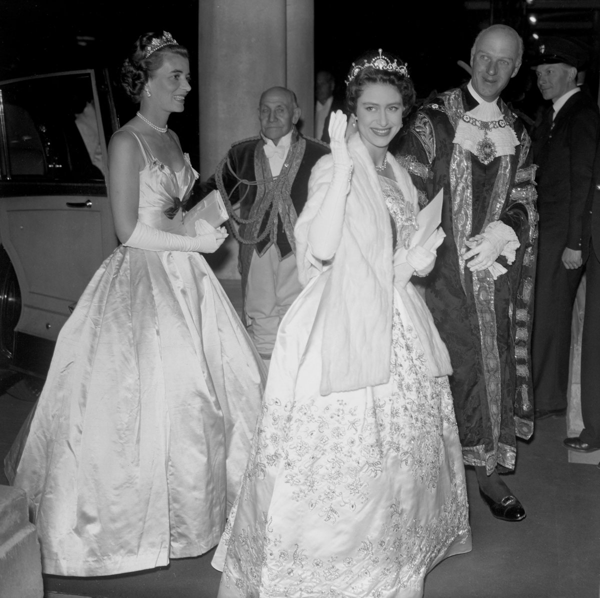 Princess Margaret, with the Hon. Iris Peake and Sir Denis Truscott, attends a reception at Mansion House in London on May 12, 1958 (PA Images/Alamy)