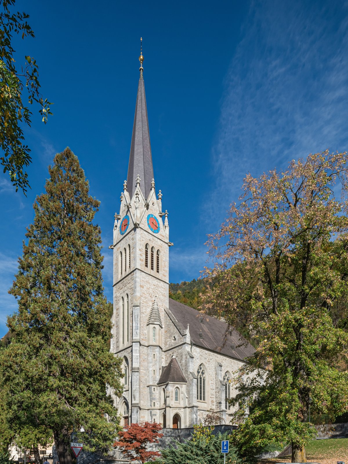 St. Florin's Cathedral in Vaduz, Liechtenstein, October 2022 (A.Savin/Wikimedia Commons)