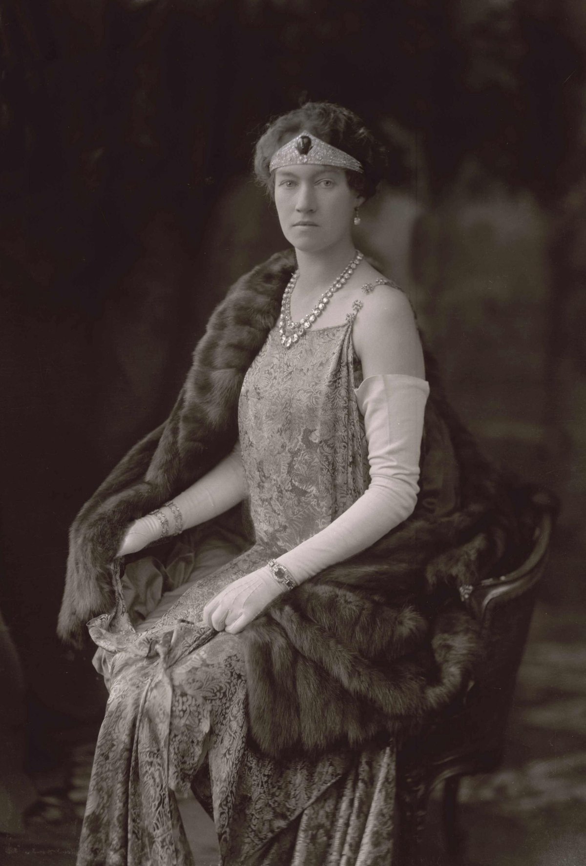 Grand Duchess Charlotte of Luxembourg poses in gala attire, ca. 1926 (Photo 12/Alamy)