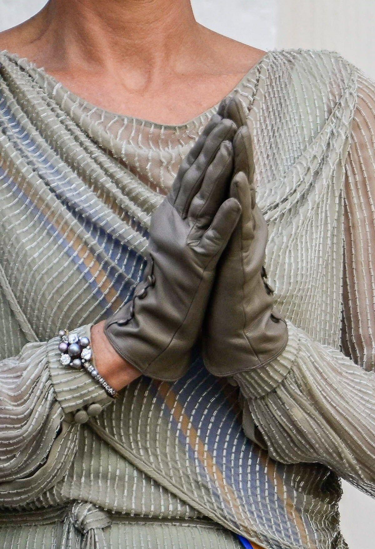 The Queen of the Netherlands appears on the balcony of Noordeinde Palace in The Hague on September 16, 2025 (Patrick van Emst/NLBeeld/Alamy)