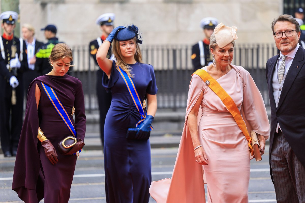 Princess Alexia, Princess Ariane, Princess Laurentien, and Prince Constantijn of the Netherlands arrive for Prinsjesdag, the opening of the Dutch parliament, in The Hague on September 16, 2025 (IRIS VAN DEN BROEK/ANP/Alamy)