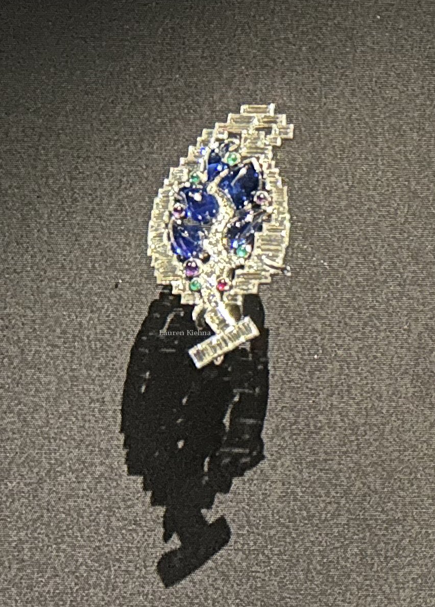 Queen Elizabeth II's Cartier Leaf Brooch is displayed as part of the Cartier exhibition at the Victoria & Albert Museum in London, April 2025 (© Lauren Kiehna)