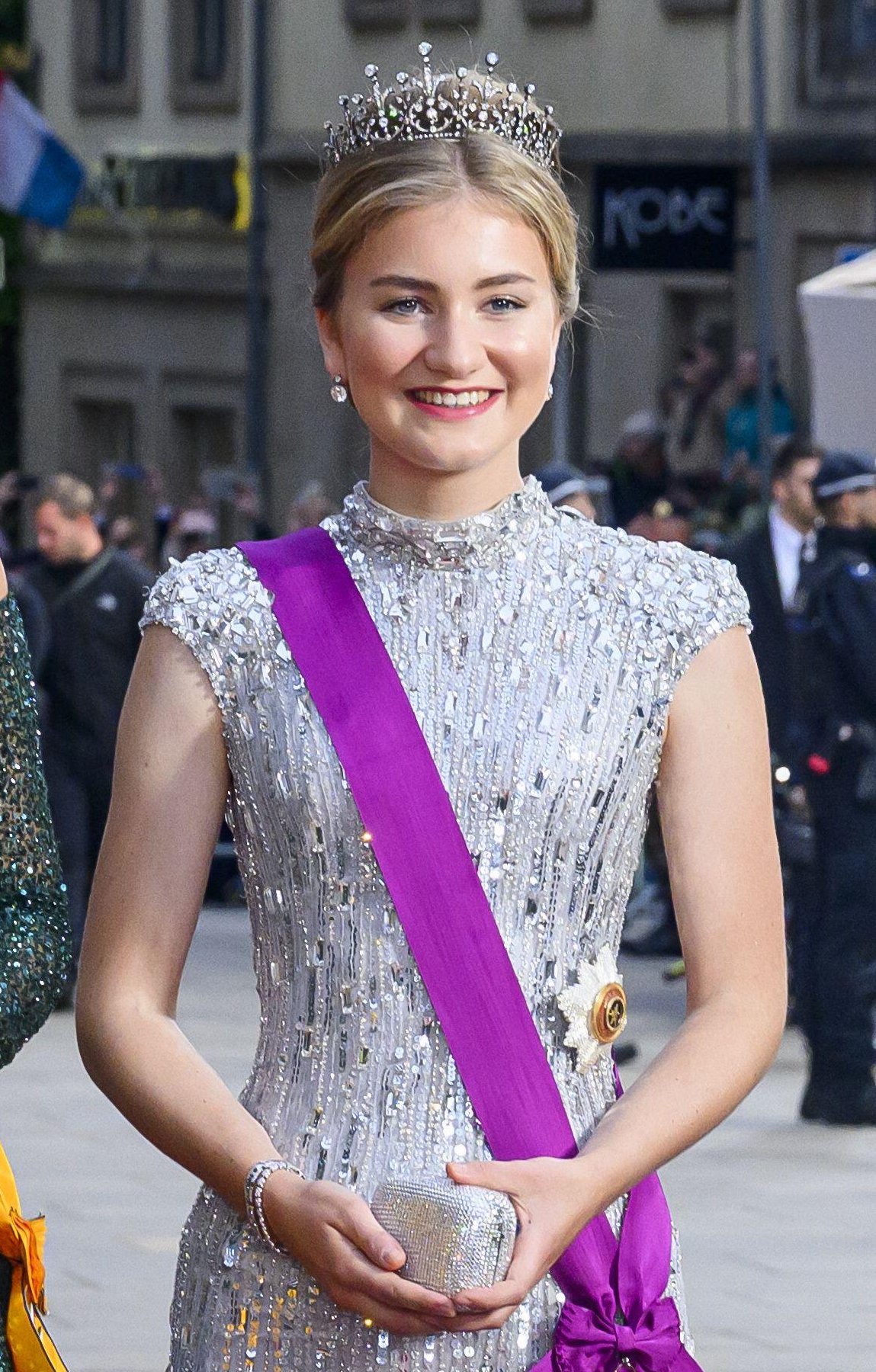The Duchess of Brabant arrives for a gala dinner hosted by the new Grand Duke and Grand Duchess of Luxembourg on October 3, 2025 (Patrick van Emst/NLBeeld/Alamy)